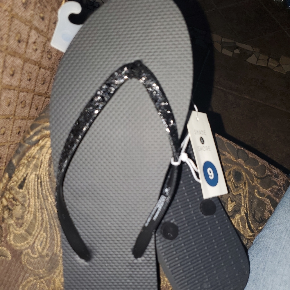 Flip flops